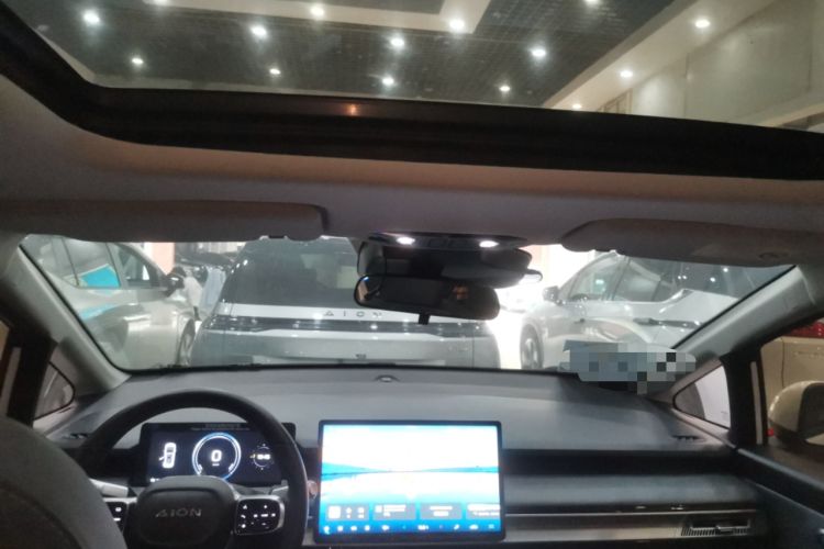 Used AION Y 2023 Plus 510 Smart Edition Headliner