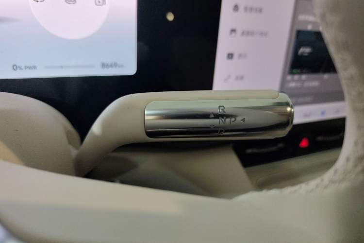 Used Hima AITO M8 2025 Model Pure Electric Max+ Five-Seat Long-Range Version
