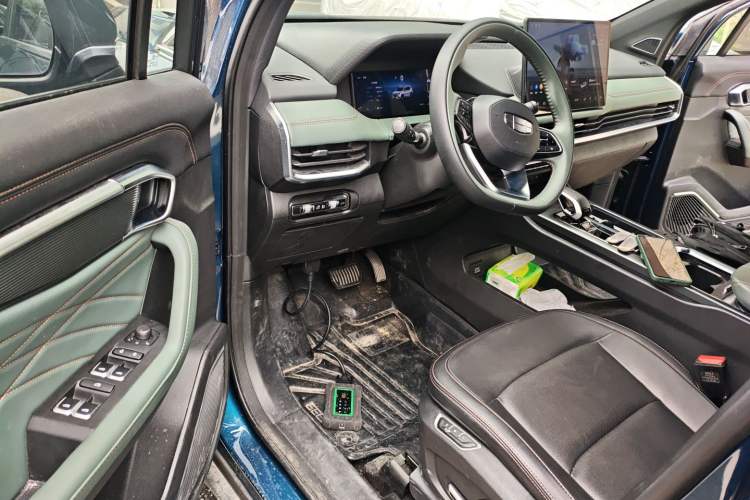 Used Geely Auto Haoyue L 2024 2.0T DCT Flagship Version Driver Seat