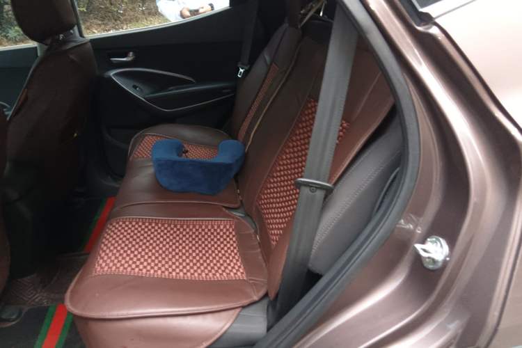 Used Hyundai Santa Fe 2013 2.4L Automatic 2WD Comfort Edition Left Rear Seat