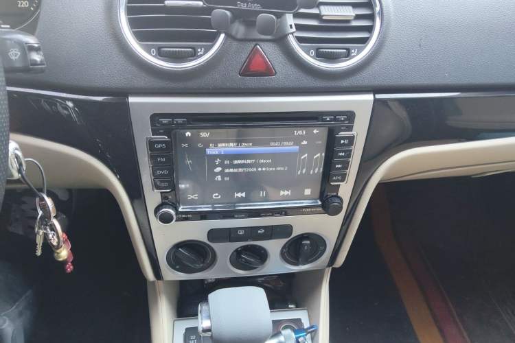 Used Volkswagen Lavida 2011 1.6L Automatic Premium Edition