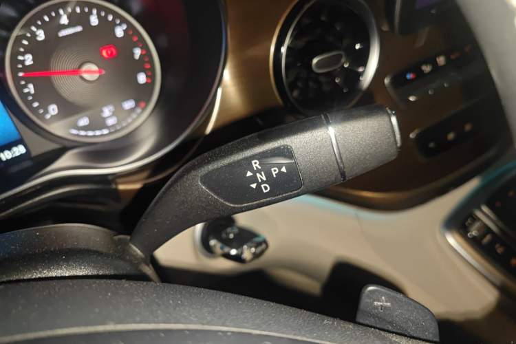 Used Mercedes-Benz V-Class 2022 V 260 Prestige Edition
