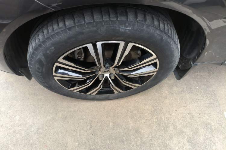 Used Volvo XC60 2022 B5 4x4 Smart Luxury Edition
