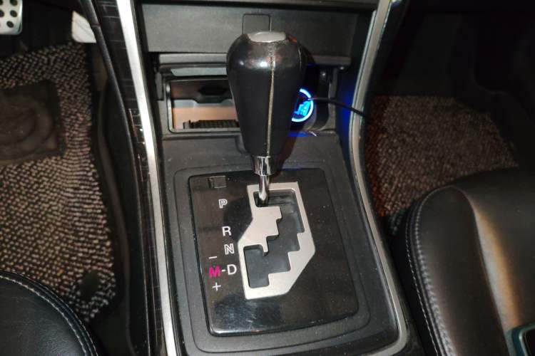 Used Mazda 6 2010 Coupe 2.0L Automatic Luxury Edition Gear Lever