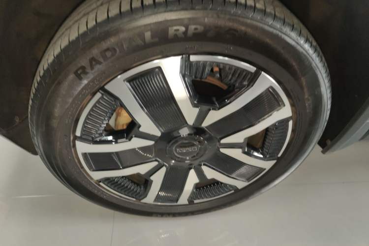 Used iCAR 03 2024 472km Four-Wheel Drive Long-Range Intelligent Advanced Version
