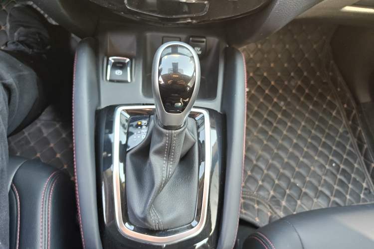 Used Nissan Qashqai 2023 Classic 2.0L CVT XV Comfort Edition
