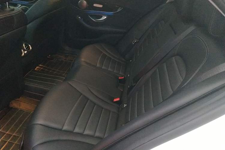 Used Mercedes-Benz C-Class 2016 C 200 L
