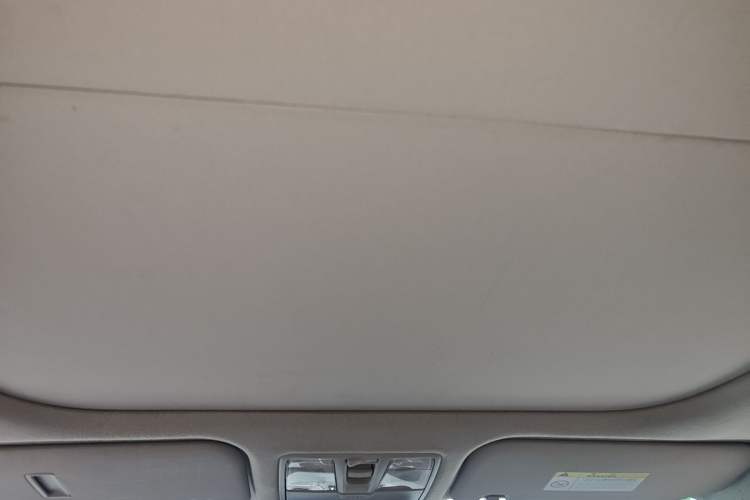 Used Hyundai ix25 2015 1.6L Automatic Two-Wheel Drive Smart GLS Trim