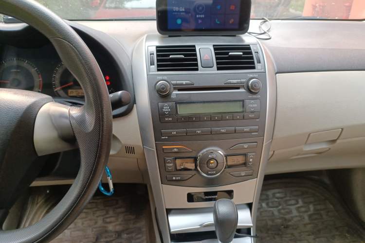 Used Toyota Corolla 2011 1.8L CVT GL-i Audio And AC Panel