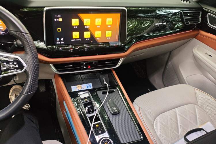 Used Volkswagen Teramont 2021 380TSI Four-Wheel Drive Prestige Flagship Edition Audio And AC Panel