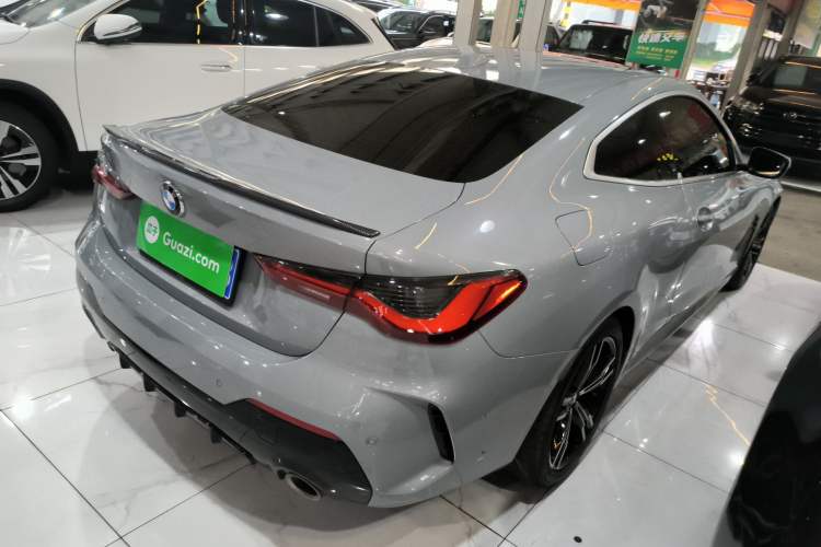 Used BMW 4 Series 2024 425i M Sport Package Rear Right 45 Deg