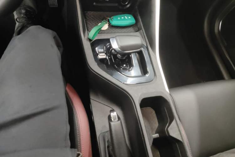 Used Geely Auto Coolray 2021 1.4T DCT Platinum Edition Gear Lever