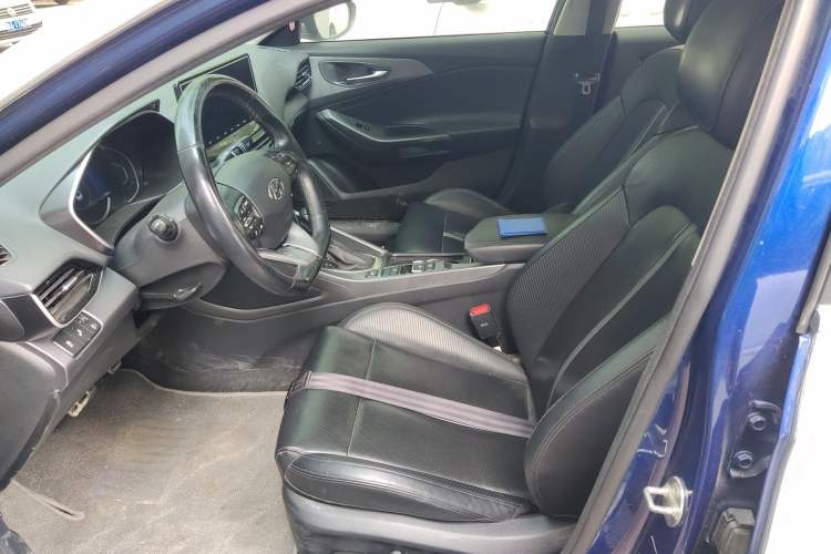 Used Hyundai Lafesta 2019 280TGDi Smart Speed Version China VI Standard Left Front Seat