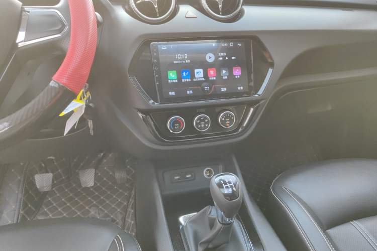 Used Soueast DX3 2022 1.5L Manual Luxury Version
