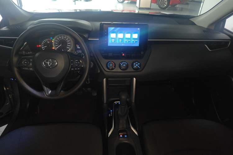 Used Toyota Corolla Cross 2022 2.0L Pioneer Edition Center Console