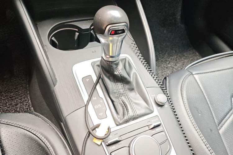 Used Audi A3 2015 Sportback 35 TFSI Millionth Anniversary Comfort Model
