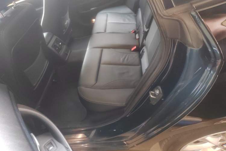 Used BMW 3 Series GT 2013 328i Sport Design Package Left Rear Seat