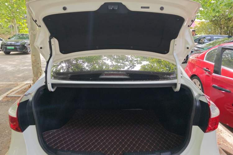 Used Kia K3 2016 1.6L Automatic GL
