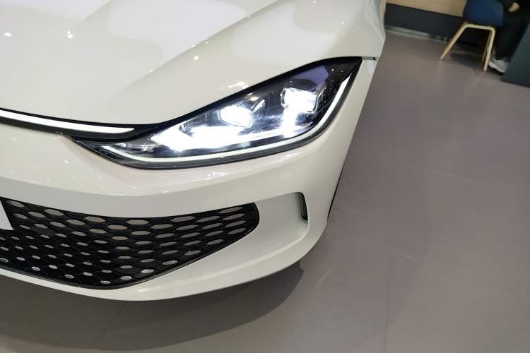 Used Volkswagen Lamando 2025 Lavida L 280TSI DSG Cool & Spicy Edition