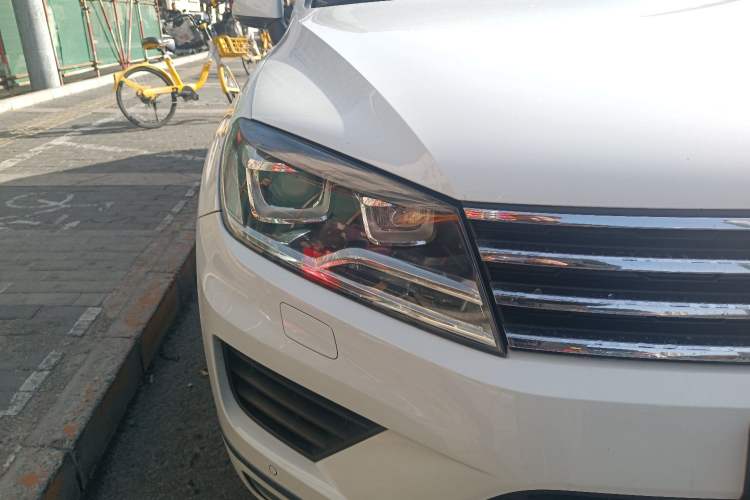 Used Volkswagen Touareg 2015 3.0 TSI Standard Model
