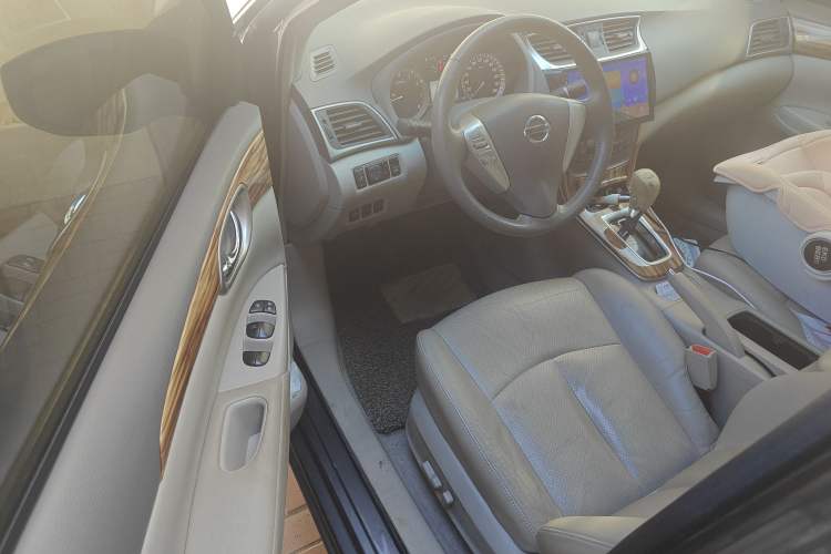 Used Nissan Sylphy 2012 1.8XL CVT Luxury Edition Driver Seat