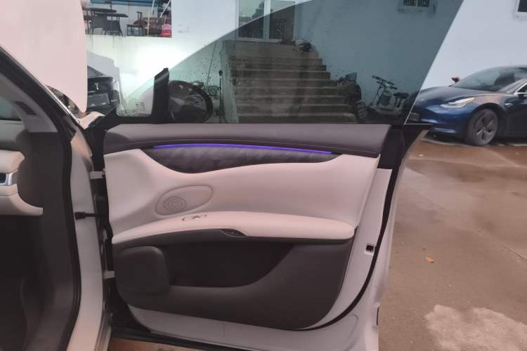 Used IM LS6 2023 Max Long-Range Version
