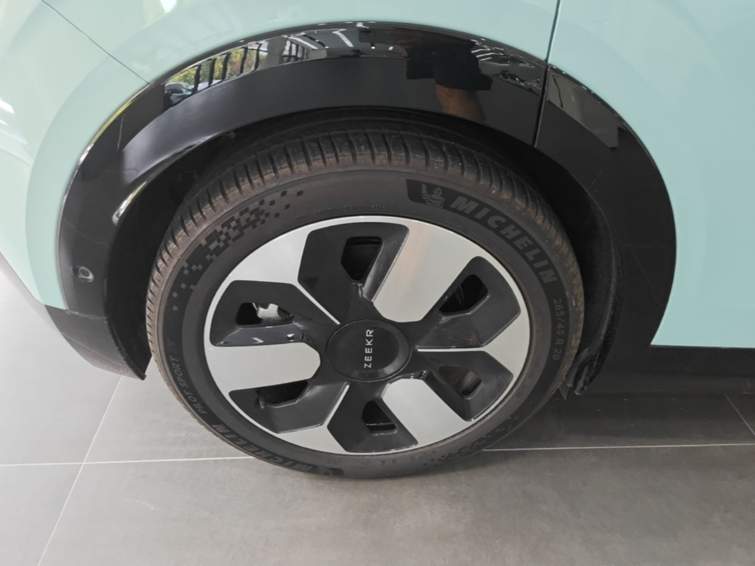 Zeekr MIX 2025 Intelligent Driving Version — снимка 11