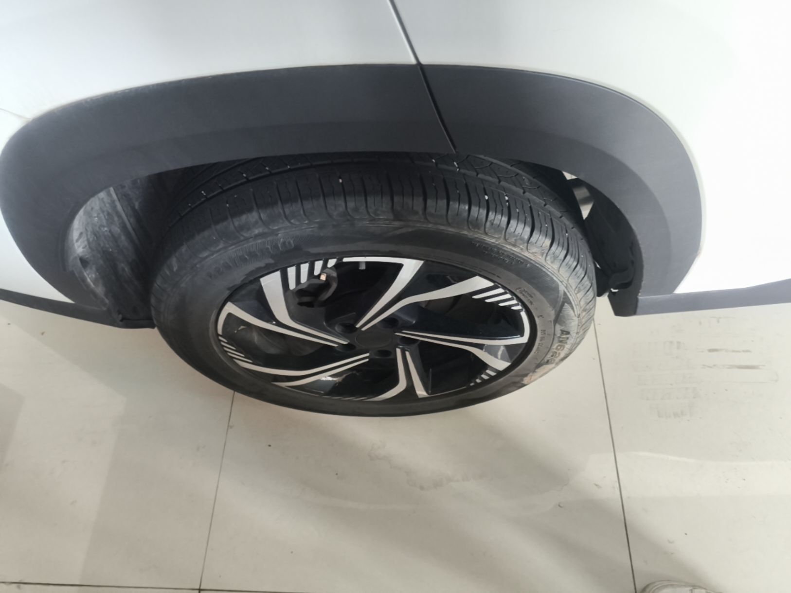 Geely Auto Emgrand X7 Sport 2023 Boyue COOL 1.5TD Smart Connect+ — снимка 11