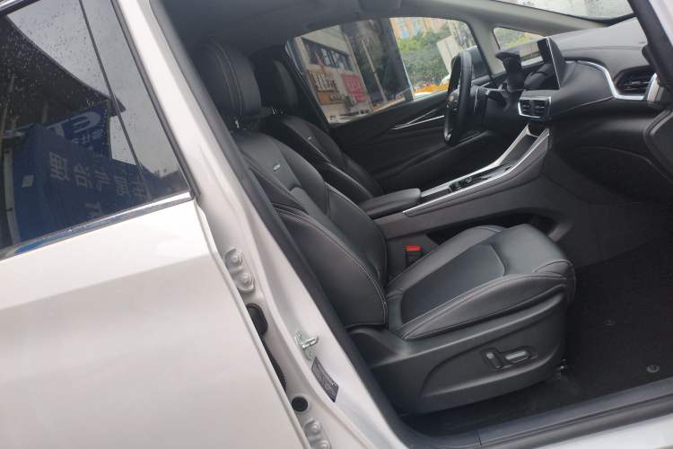 Used SAIC MAXUS G50 2023 PLUS 1.5T Automatic Escort Edition