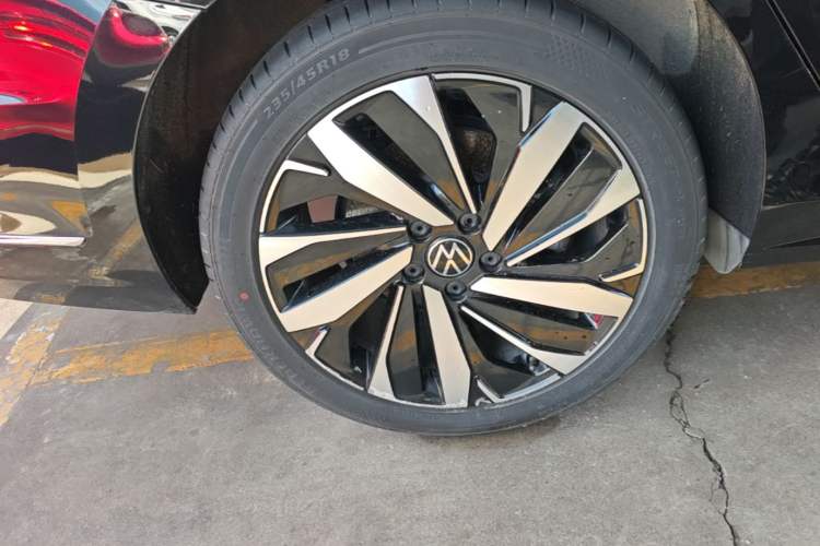 Used Volkswagen Passat 2024 330TSI Elite Edition
