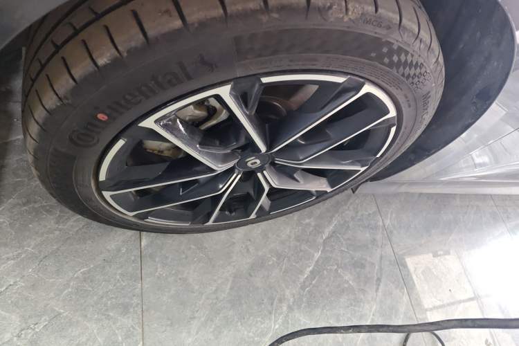 Used CHANGAN NEVO A06 2023 Advanced Model Left Front Wheel Hub