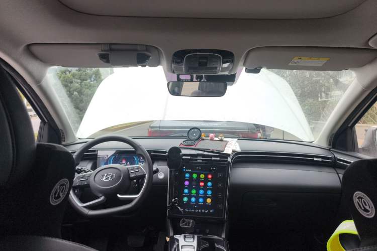 Used Hyundai Tucson 2021 Tucson L 1.5T DCT Luxury Prestige Edition Headliner