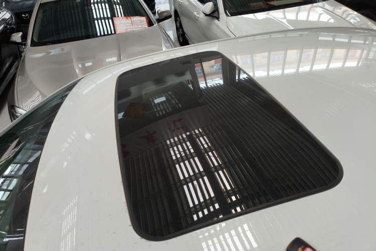 Used Chevrolet Malibu 2017 1.5T Automatic Luxury Edition Roof