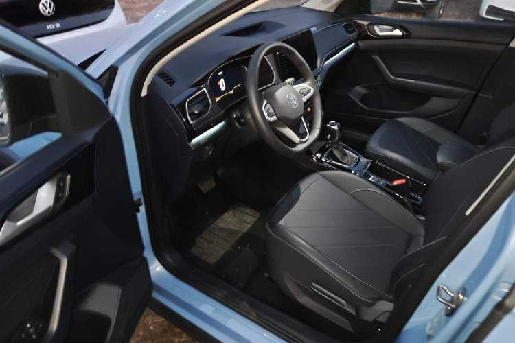 Used Volkswagen Tharu 2025 NewRui 300TSI Prestige Edition