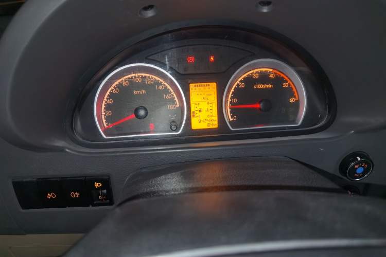 Used Dongfeng Yufeng 
