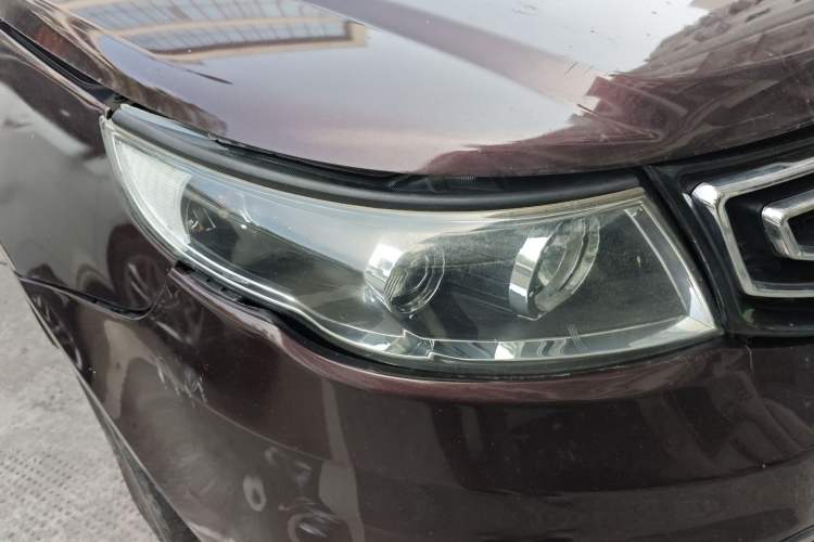 Used Geely Auto Vision 2016 1.5L Automatic Happiness Edition Right Front Headlight