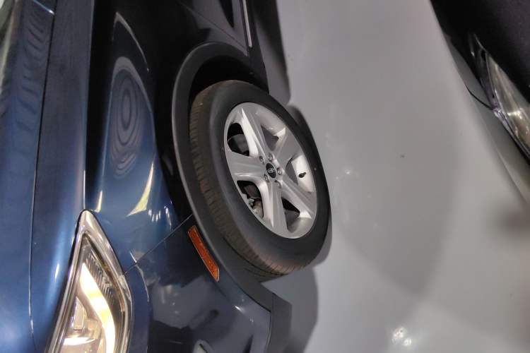 Used Lincoln MKC 2014 2.0T Two-Wheel Drive Deluxe Edition