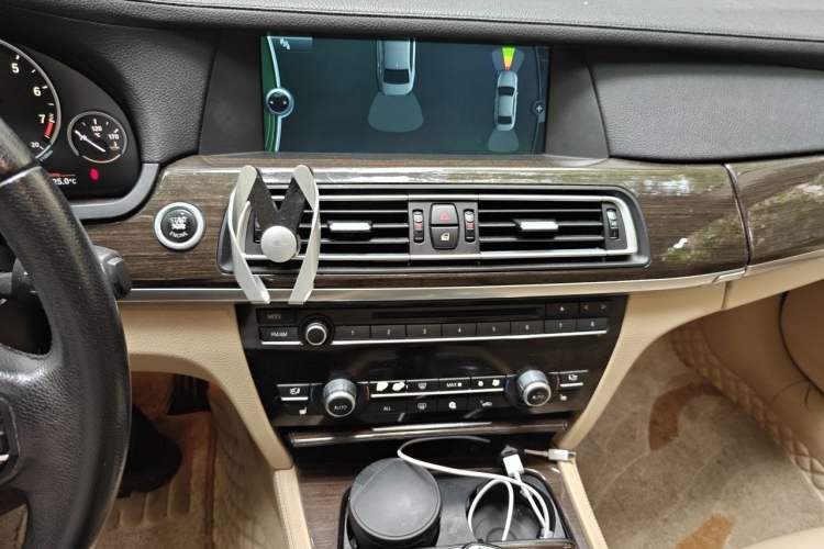 Used BMW 7 Series 2009 740Li Leading Model