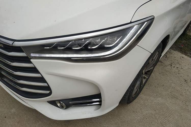 Used BYD Song MAX 2019 1.5T Automatic Smart Connect Ruiyi Model 7 Seats China V Emission Standard Left Front Headlight