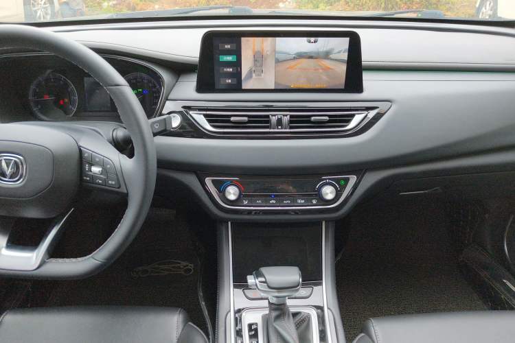 Used CHANGAN Ruicheng CC 2022 Blue Whale Edition 1.5T DCT Luxury Model Audio And AC Panel