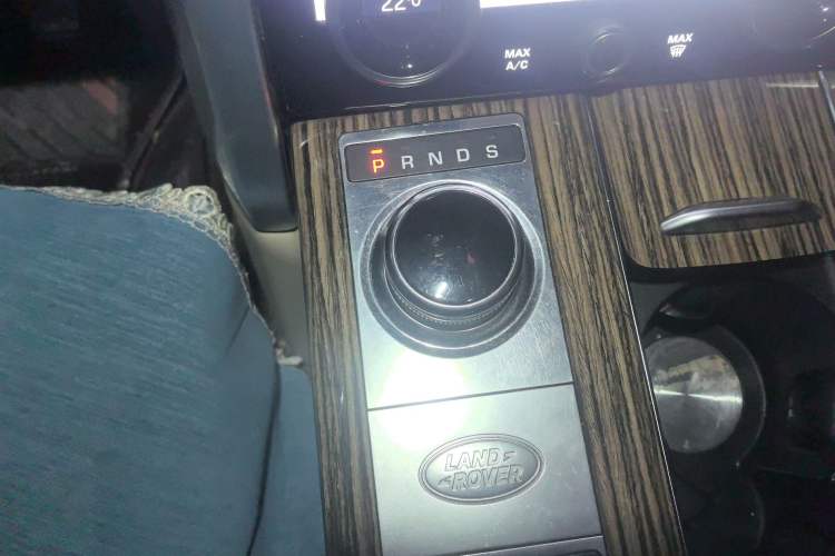 Used Land Rover Range Rover 2018 3.0 SC V6 Vogue Extended-Length Model
