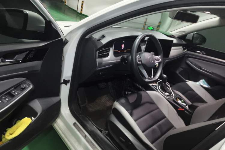 Used Volkswagen Bora 2023 300TSI DSG Prestige Edition