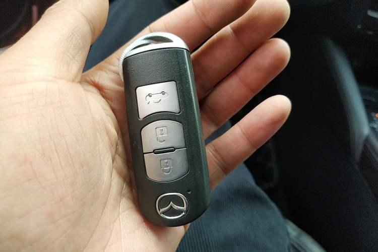 Used Mazda Atenza 2017 2.5L Skyactiv Sport Edition