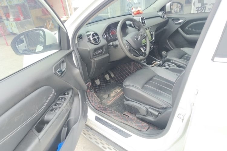 Used Soueast DX3 2019 1.5L Manual Luxury Model China V Standard
