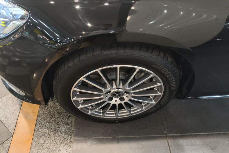 Used Mercedes-Benz E-Class 2023 Facelift E 260 L