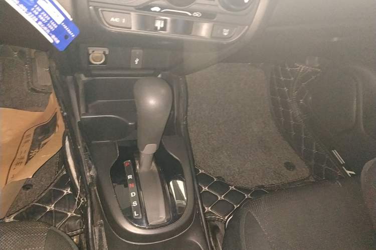 Used Honda Fit 2018 1.5L CVT Comfort Version