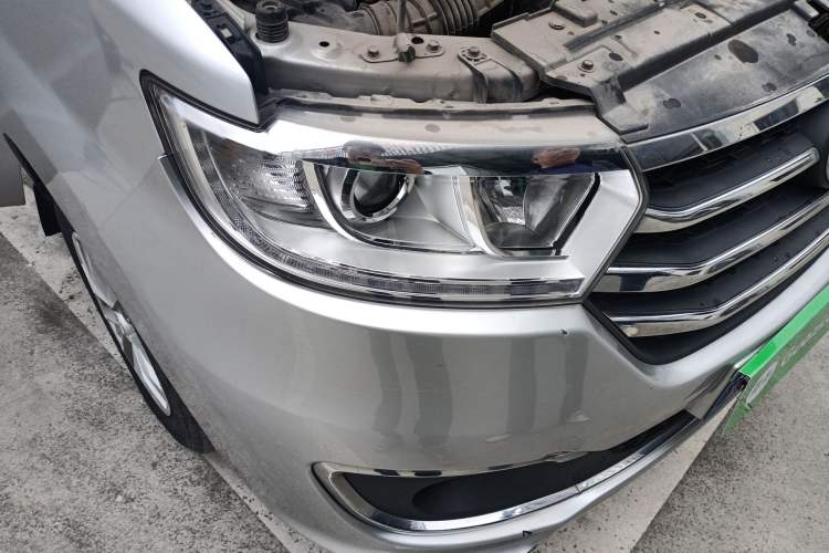 Used JAC Refine M3 2016 IKEA Edition 1.6L Luxury Model Right Front Headlight