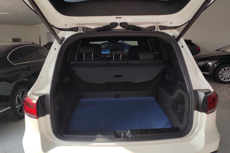 Used Mercedes-Benz GLB 2022 GLB 200 Dynamic Edition Trunk