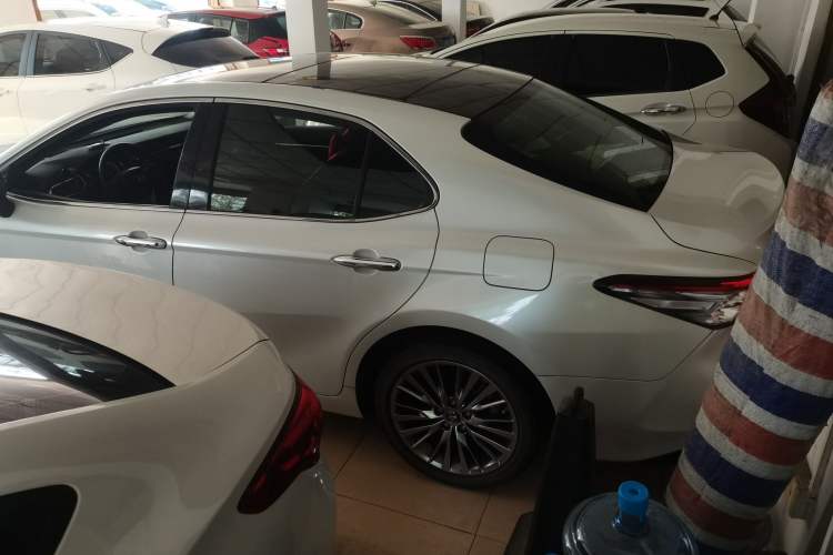 Used Toyota Camry 2018 Dual-Engine 2.5 HG Luxury Edition