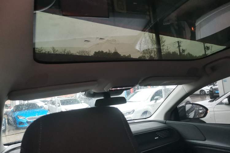 Used XPeng G6 2023 580 Long-Range Pro Headliner